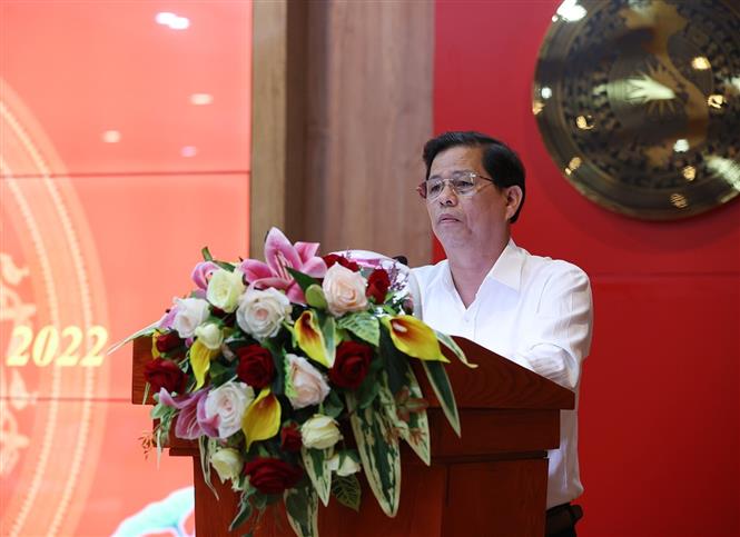 Xây dựng Trường Sa thành trung tâm kinh tế, văn hóa, xã hội; thành trì bảo vệ chủ quyền biển đảo Tổ quốc Chú thích ảnh