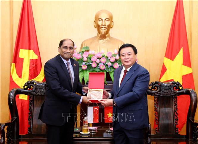 Thúc đẩy hợp tác giữa Học viện Chính trị Quốc gia Hồ Chí Minh và các đối tác Ấn Độ, Singapore Chú thích ảnh