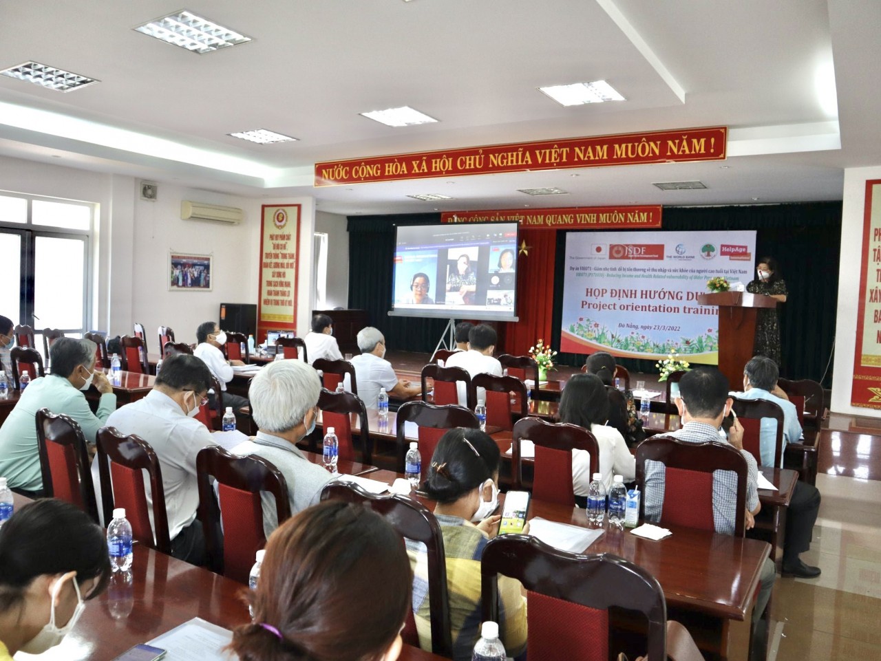 Quang cảnh cuộc họp. (Ảnh: HAI) Quang cảnh cuộc họp. (Ảnh: HAI)