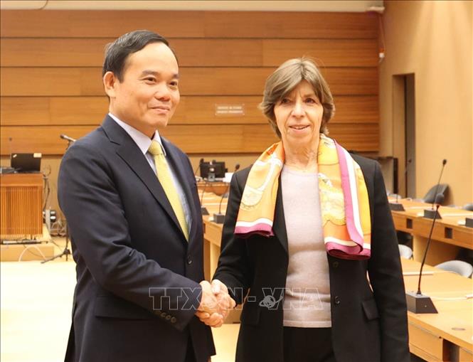 Phó Thủ tướng Trần Lưu Quang gặp lãnh đạo các nước và các tổ chức quốc tế Chú thích ảnh