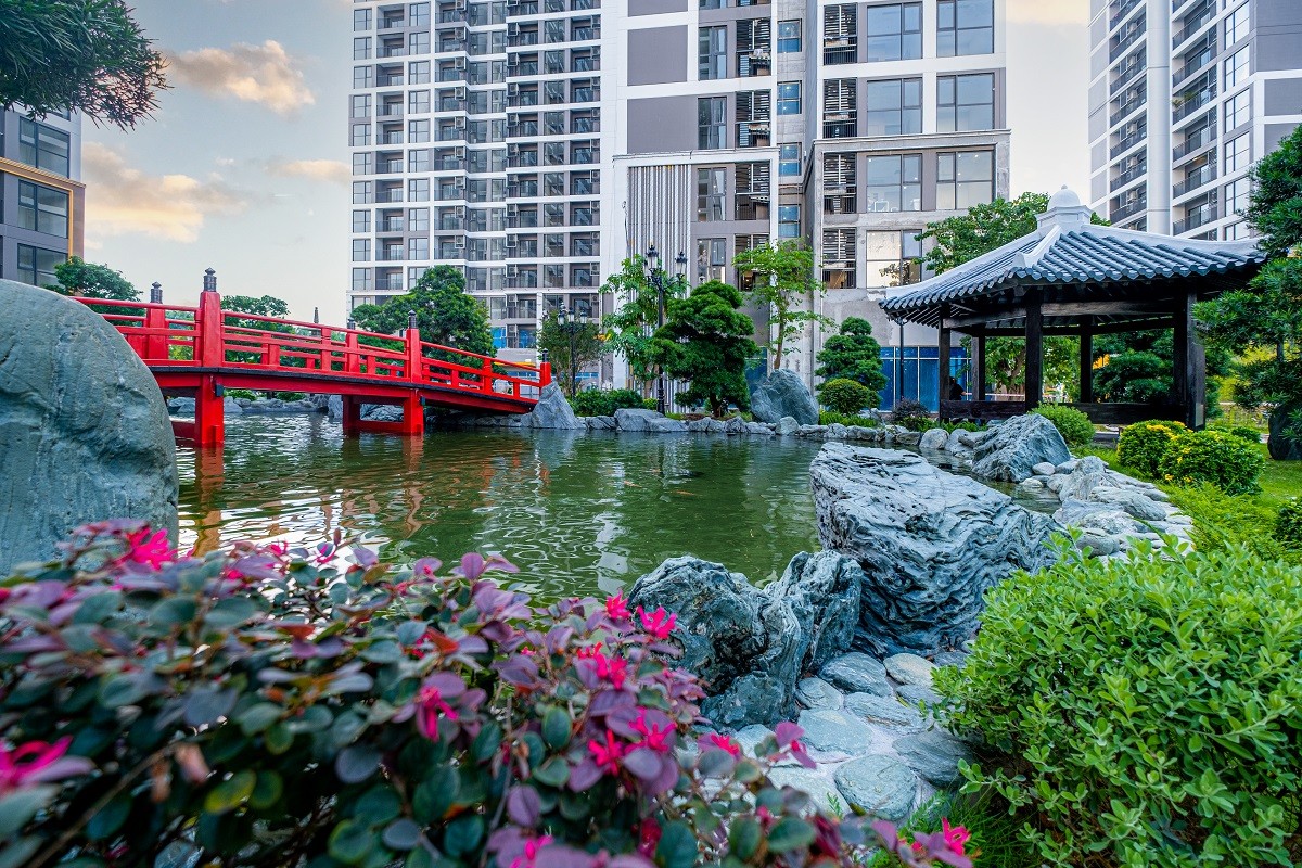 Phân khu The Zenpark được nhiều khách hàng ưa chuộng khi sở hữu vị trí thuận lời và những tiện ích đẳng cấp. Phân khu The Zenpark được nhiều khách hàng ưa chuộng khi sở hữu vị trí thuận lời và những tiện ích đẳng cấp.