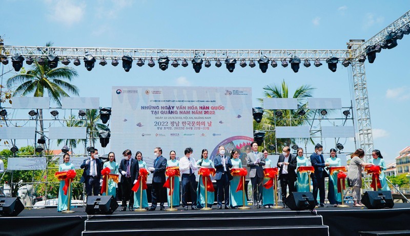 Khai mạc "Những ngày văn hóa Hàn Quốc tại Quảng Nam" Khai mạc "Những ngày văn hóa Hàn Quốc tại Quảng Nam"