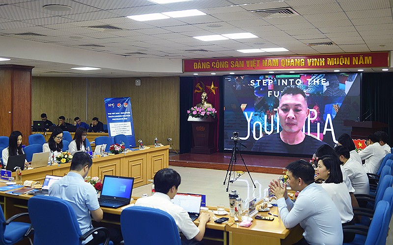 Thanh niên Việt Nam-Singapore phát triển cộng đồng hậu Covid-19 Thanh niên Việt Nam-Singapore phát triển cộng đồng hậu Covid-19