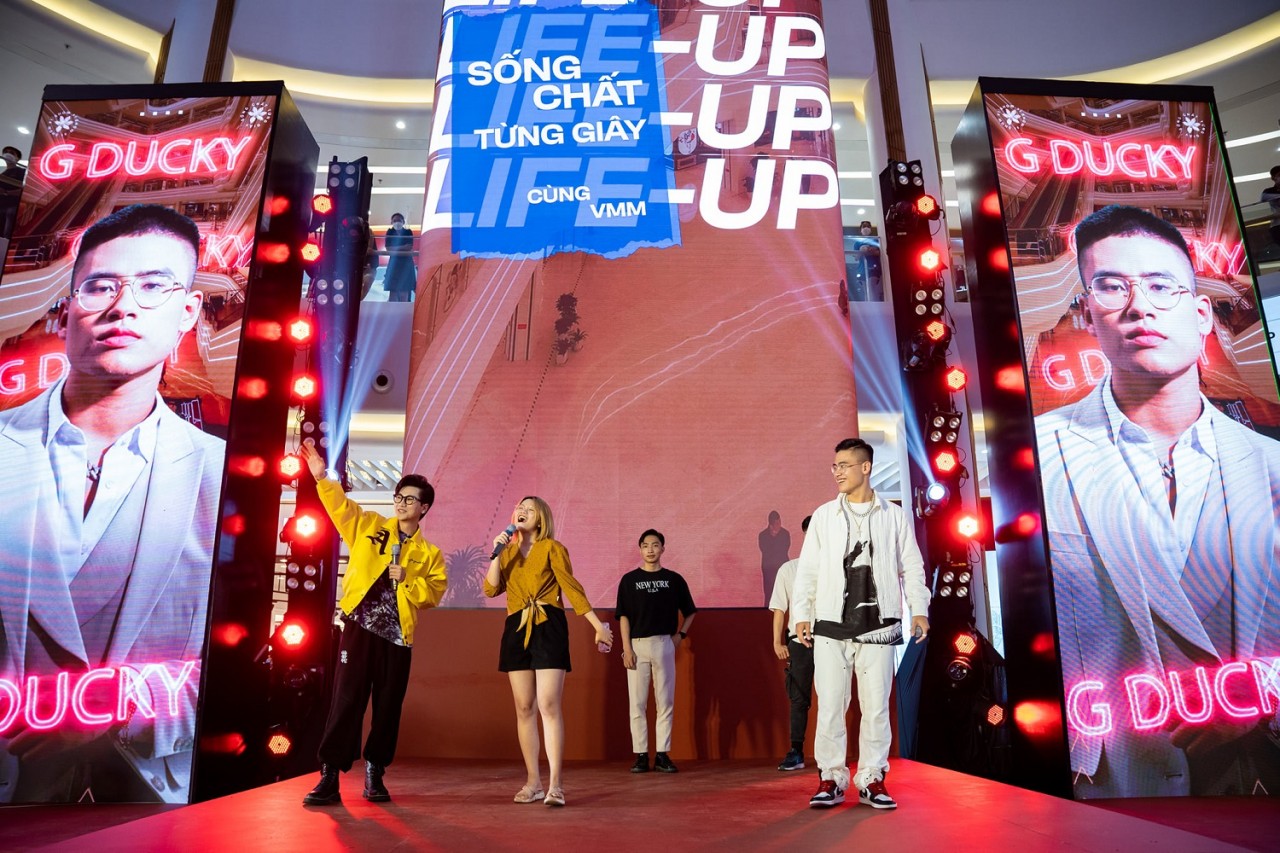 Trải nghiệm cuối tuần cực “chill” cùng dàn sao trẻ V-pop tại Vincom Mega Mall Smart City Trải nghiệm cuối tuần cực “chill” cùng dàn sao trẻ V-pop tại Vincom Mega Mall Smart City