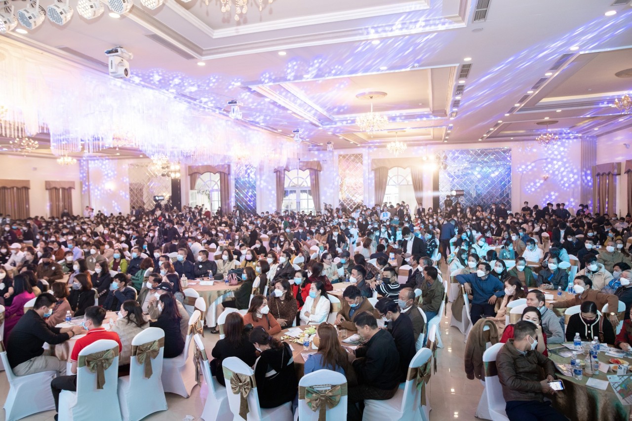 Sự kiện mở bán dự án thu hút đông đảo nhà đầu tư cho thấy tiềm năng tăng giá vượt bậc trong tương lai. Sự kiện mở bán dự án thu hút đông đảo nhà đầu tư cho thấy tiềm năng tăng giá vượt bậc trong tương lai.