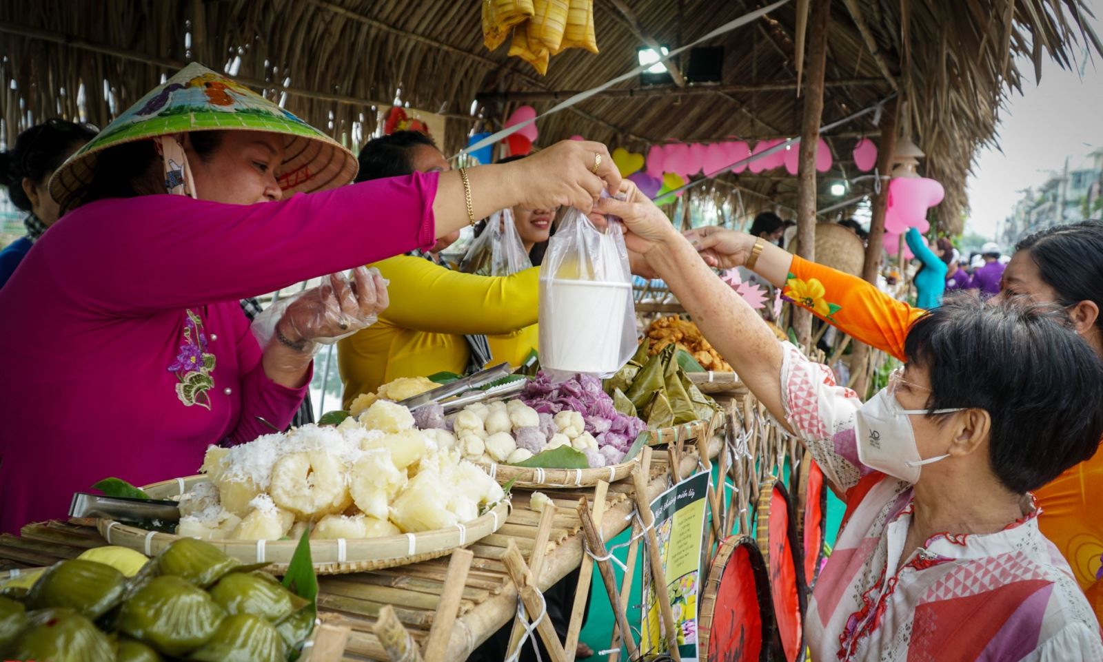 Thành phố Hồ Chí Minh thu hút du khách bằng nhiều lễ hội trái cây đặc sắc Chú thích ảnh