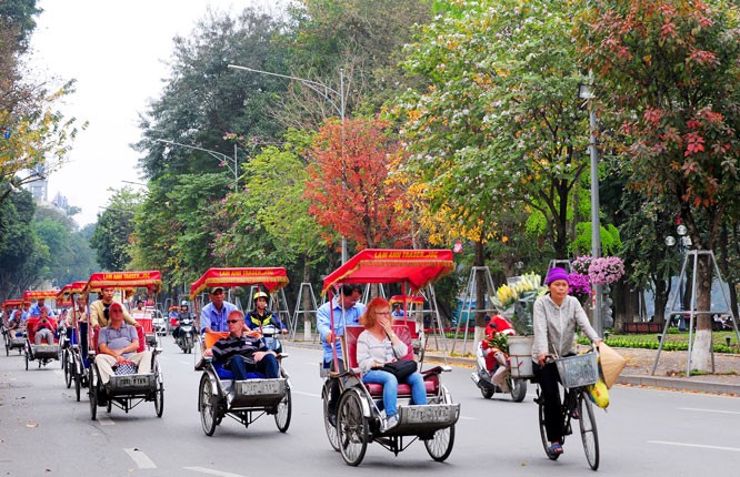 Khoảng 8,6 triệu lượt khách đến Hà Nội trong 6 tháng đầu năm 2022 Khoảng 8,6 triệu lượt khách đến Hà Nội trong 6 tháng đầu năm 2022