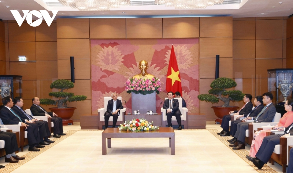 chủ tịch quốc hội vương Đình huệ tiếp phó chủ tịch quốc hội lào hình ảnh 1 chu tich quoc hoi vuong Dinh hue tiep pho chu tich quoc hoi lao hinh anh 1