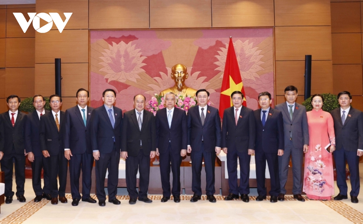chủ tịch quốc hội vương Đình huệ tiếp phó chủ tịch quốc hội lào hình ảnh 2 chu tich quoc hoi vuong Dinh hue tiep pho chu tich quoc hoi lao hinh anh 2