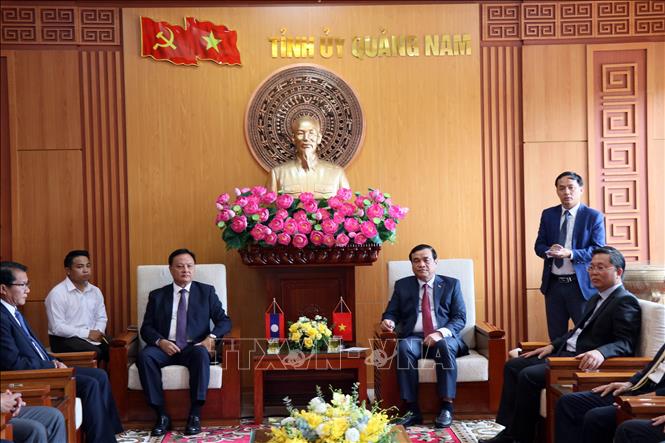 Đoàn đại biểu cấp cao tỉnh Savannakhet của Lào thăm, làm việc tại Quảng Nam Chú thích ảnh