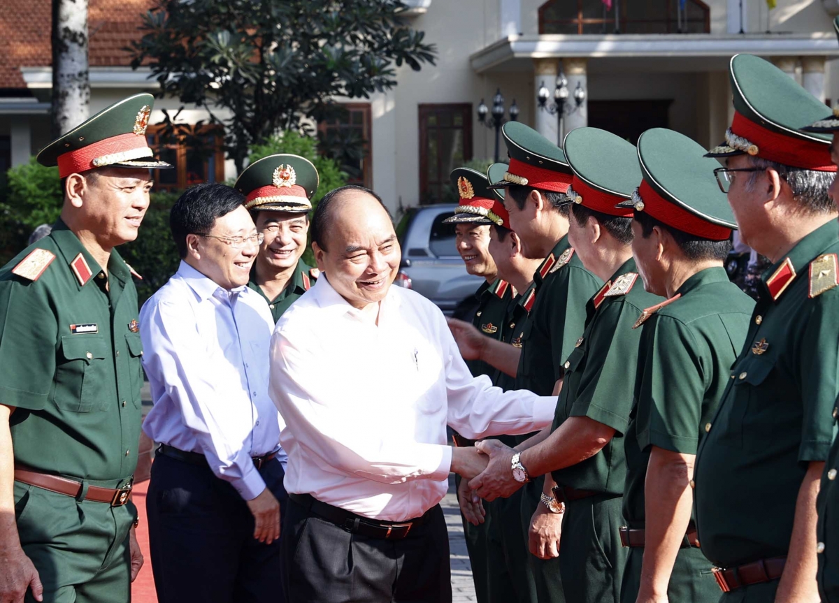 chủ tịch nước phát huy mạnh mẽ sức mạnh tổng hợp toàn dân tộc để bảo vệ tổ quốc hình ảnh 1 chu tich nuoc phat huy manh me suc manh tong hop toan dan toc de bao ve to quoc hinh anh 1