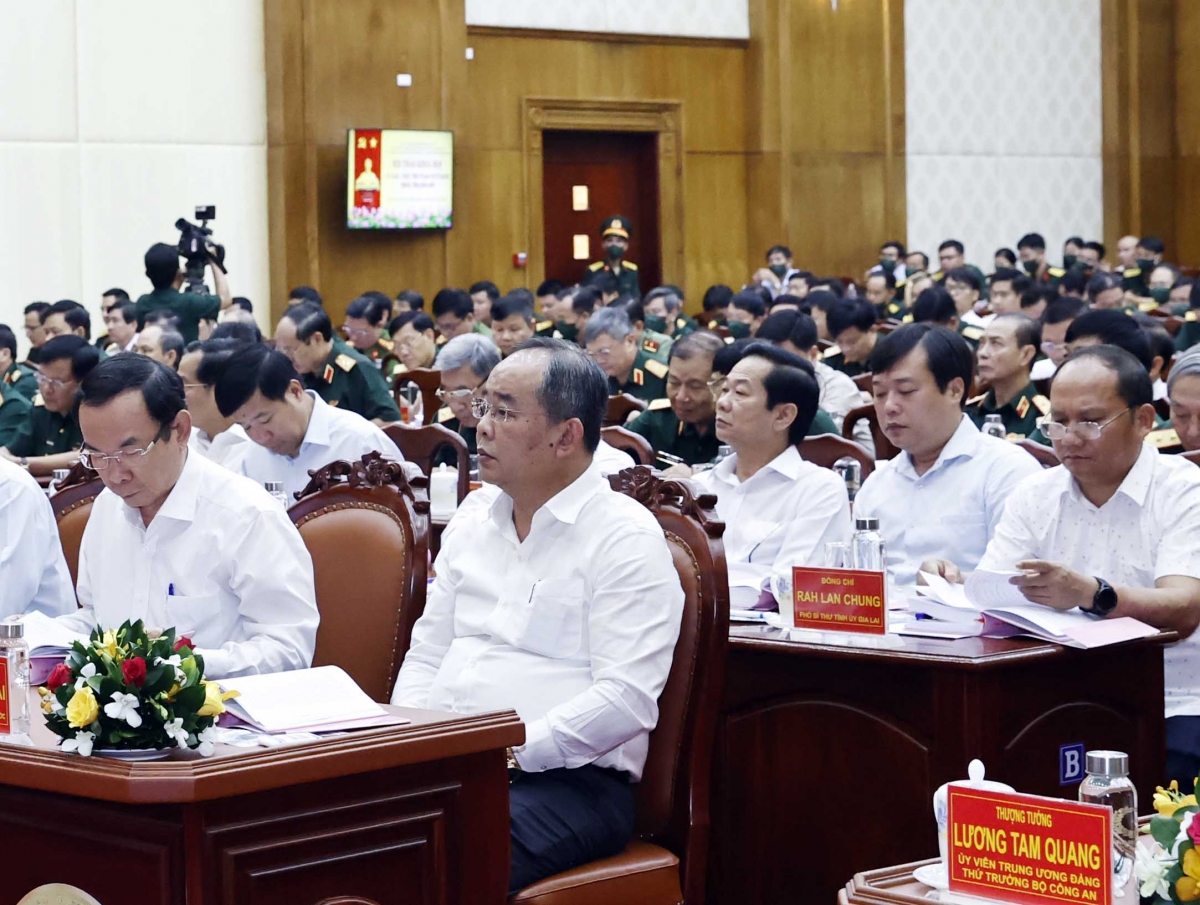 chủ tịch nước phát huy mạnh mẽ sức mạnh tổng hợp toàn dân tộc để bảo vệ tổ quốc hình ảnh 7 chu tich nuoc phat huy manh me suc manh tong hop toan dan toc de bao ve to quoc hinh anh 7