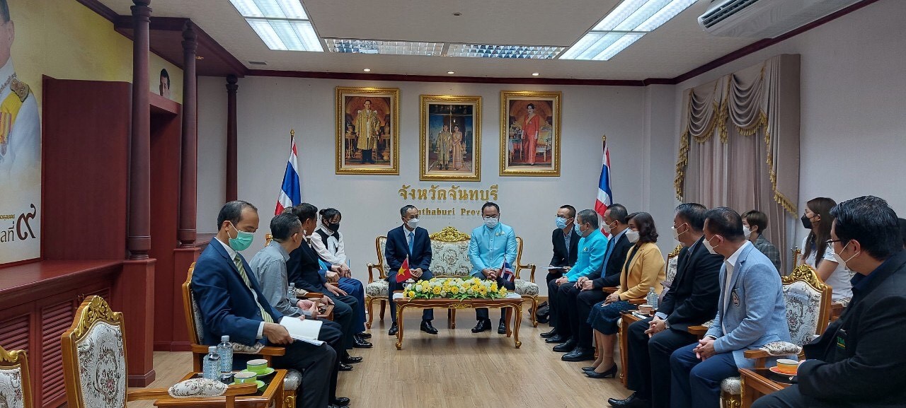 Đại sứ Việt Nam tại Thái Lan Phan Chí Thành thăm và làm việc tại tỉnh Chanthaburi Đại sứ Việt Nam tại Thái Lan Phan Chí Thành thăm và làm việc tại tỉnh Chanthaburi