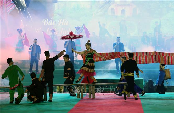 Đặc sắc chương trình nghệ thuật Chú thích ảnh