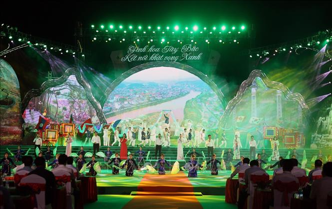 Đặc sắc chương trình nghệ thuật Chú thích ảnh