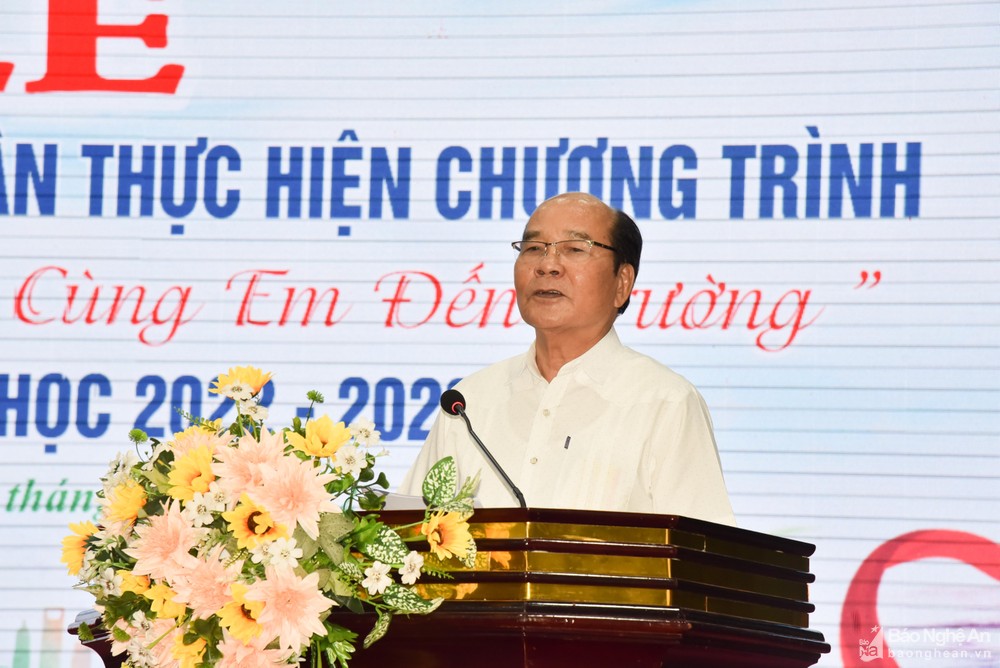 Nghệ An: Hơn 6,3 tỷ đồng ủng hộ Chương trình Nghệ An: Hơn 6,3 tỷ đồng ủng hộ Chương trình 'Kết nối yêu thương - cùng em đến trường' ảnh 2
