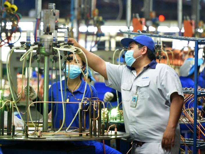 Việt Nam lọt top 5 điểm đến tiềm năng đón đầu chuỗi cung ứng, trở thành Chú thích ảnh
