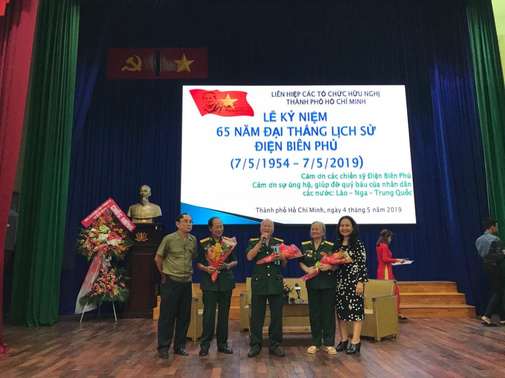 Tọa đàm 65 năm chiến thắng Điện Biên Phủ, viết tiếp trang sử hào hùng của dân tộc toa dam 65 nam chien thang dien bien phu viet tiep trang su hao hung cua dan toc