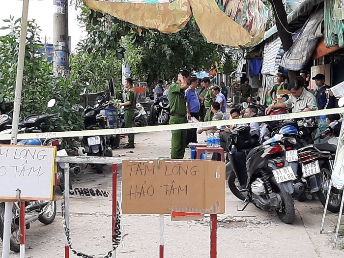 Nghi án chồng giết vợ con rồi tự sát ở Bình Dương: Công an bảo vệ nghiêm ngặt hiện trường nghi an chong giet vo con roi tu sat o binh duong cong an bao ve nghiem ngat hien truong