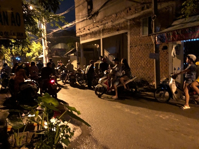 Hỗn chiến sau cuộc nhậu, 1 người tử vong tại TP.HCM hon chien trong dem khien 1 nguoi tu vong o tphcm