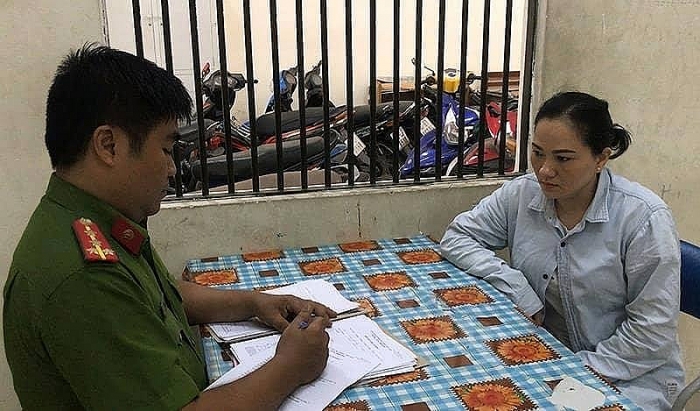 Tú bà thuê khách sạn giá 50 triệu/ tháng để làm ‘nhà chứa’ mại dâm tu ba thue khach san gia 50 trieu thang de lam nha chua mai dam o tphcm
