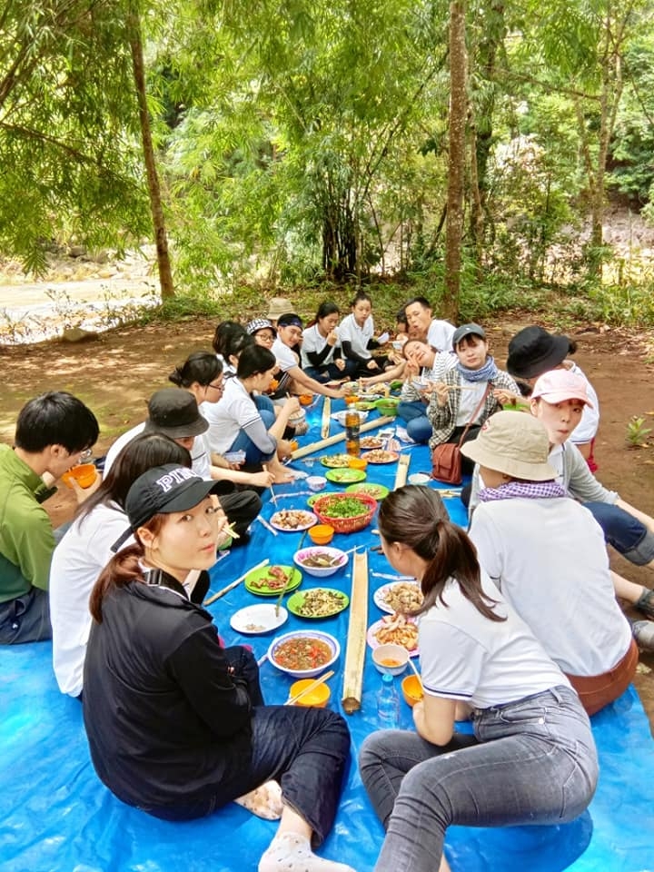 Thanh niên Việt Nam - Nhật Bản cùng trải nghiệm văn hóa tại Bình Phước thanh nien viet nam nhat ban chung tay to tham tinh huu nghi