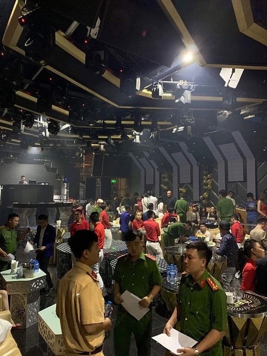 35 người dương tính ma túy trong quán bar 86 ở TP.HCM 35 nguoi duong tinh ma tuy trong quan bar 86 o tphcm