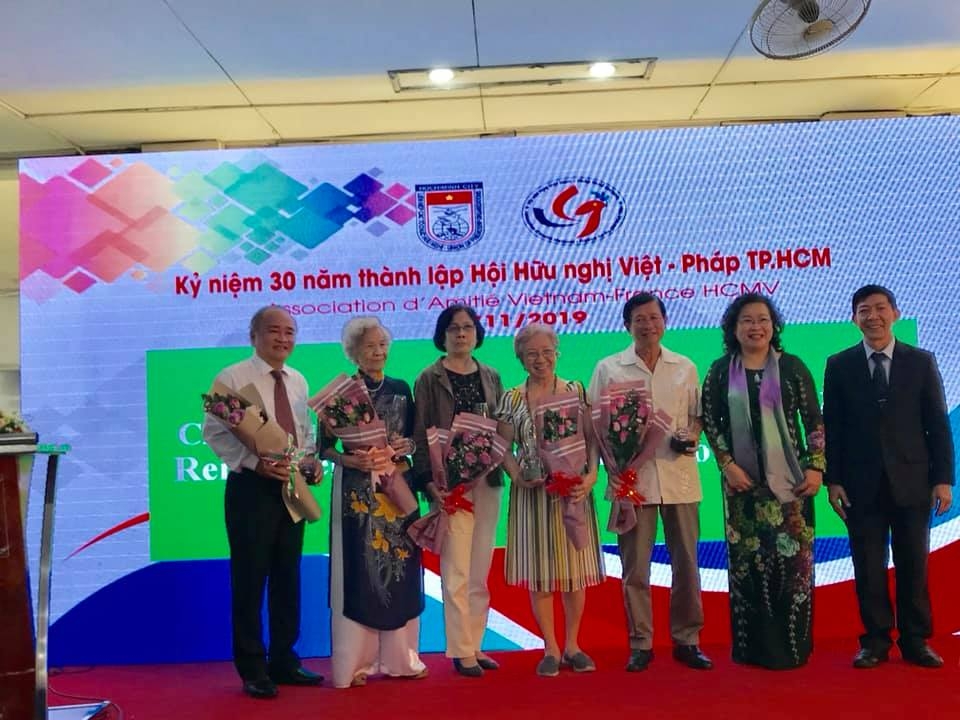 30 nam thanh lap hoi huu nghi viet phap tphcm tiep tuc tap hop cac ban tre lam cau noi huu nghi