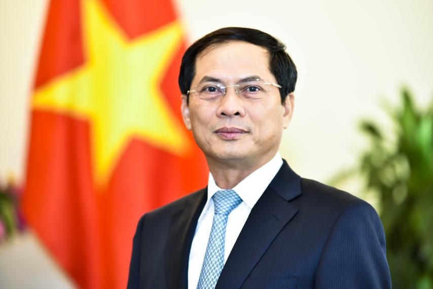 越南外交部长裴青山。 越南外交部长裴青山。