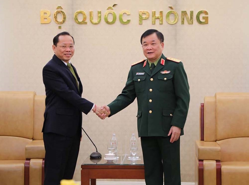 促进越柬的防务合作关系更务实。 促进越柬的防务合作关系更务实。
