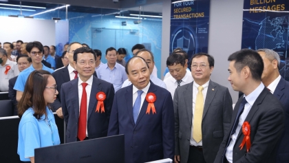 越南国家主席阮春福：希望新顺CMC数据中心真正成为数字化转型领域的心脏
