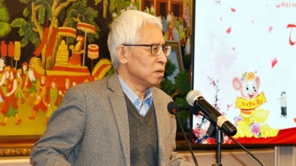 国庆节77周年纪念典礼在中国举行