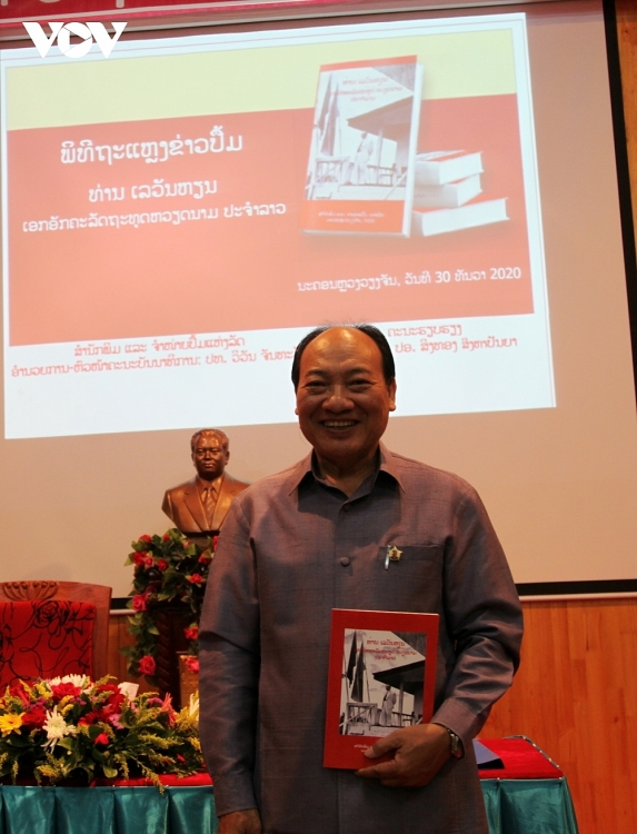 Nhiều tư liệu, hình ảnh quý về ông Lê Văn Hiến - vị Đại sứ đầu tiên của Việt Nam tại Lào Nhiều tư liệu, hình ảnh quý về ông Lê Văn Hiến - vị Đại sứ đầu tiên của Việt Nam tại Lào