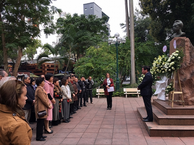Jose Marti: Người gieo hạt giống cho nghĩa tình hai dân tộc Jose Marti: Người gieo hạt giống cho nghĩa tình hai dân tộc