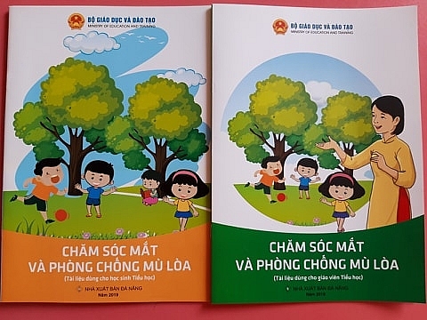 Quỹ Fred Hollows tài trợ cho Hải Dương gần 96.000 cuốn tài liệu chăm sóc mắt cho các trường học Quỹ Fred Hollows tài trợ cho Hải Dương gần 96.000 cuốn tài liệu chăm sóc mắt cho các trường học