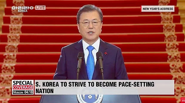 Tổng thống Moon Jae-in: Mong chờ ngày chúng ta gặp gỡ mà không cần đeo khẩu trang Tổng thống Moon Jae-in: Mong chờ ngày chúng ta gặp gỡ mà không cần đeo khẩu trang