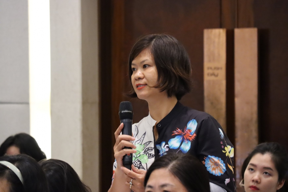 Việt Nam là một trong số ít quốc gia coi bình đẳng giới là một nội dung xuyên suốt trong NDC Việt Nam là một trong số ít quốc gia coi bình đẳng giới là một nội dung xuyên suốt trong NDC