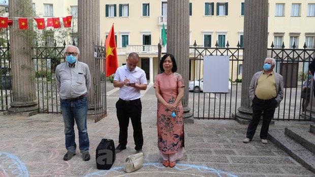 Khai mạc triển lãm về đa dạng sinh học Tây Yên Tử tại Italy hình ảnh 2 Khai mac trien lam ve da dang sinh hoc Tay Yen Tu tai Italy hinh anh 2
