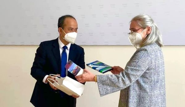 Việt -Áo thúc đẩy hợp tác nhiều lĩnh vực hướng tới kỷ niệm 50 năm thiết lập quan hệ ngoại giao Việt -Áo thúc đẩy hợp tác nhiều lĩnh vực hướng tới kỷ niệm 50 năm thiết lập quan hệ ngoại giao