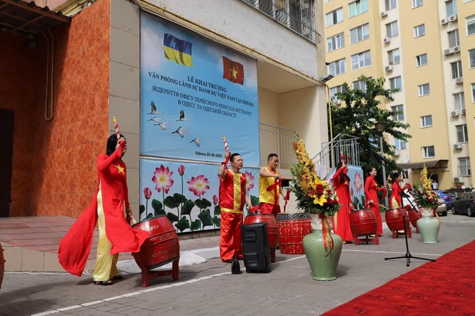 Khai trương văn phòng lãnh sự danh dự Việt Nam tại Odessa (Ukraine) Khai trương văn phòng lãnh sự danh dự Việt Nam tại Odessa (Ukraine)