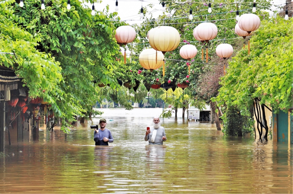 Nhiếp ảnh gia Pháp say đắm Hội An, Việt Nam Nhiếp ảnh gia Pháp say đắm Hội An, Việt Nam