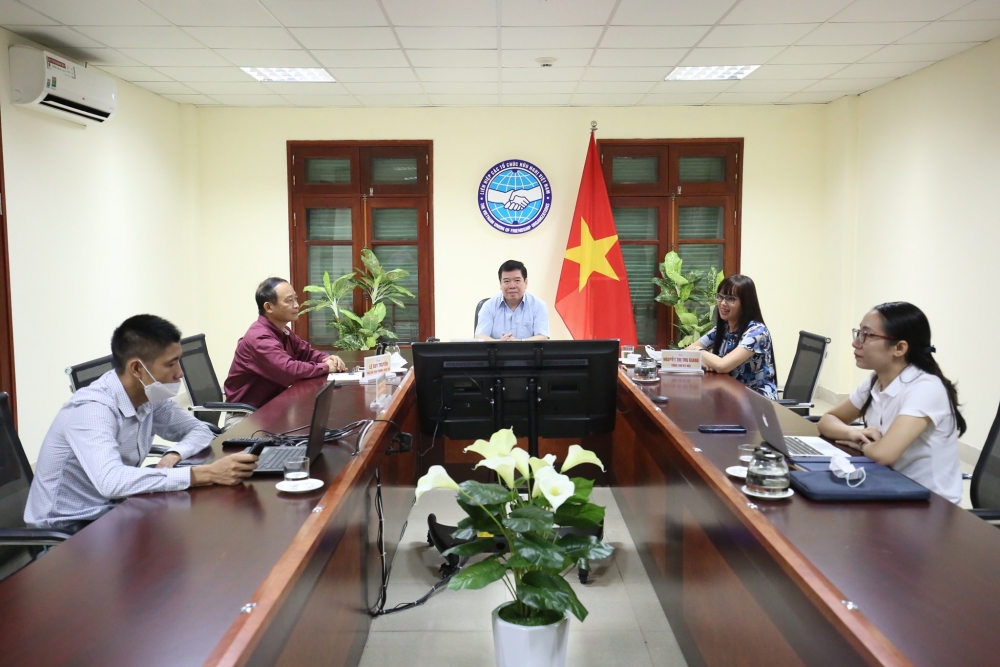 Cuộc trao đổi đầu tiên giữa Hội hữu nghị hai nước Việt Nam-Venezuela Cuộc trao đổi đầu tiên giữa Hội hữu nghị hai nước Việt Nam-Venezuela