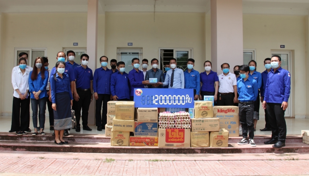 Lưu học sinh Việt Nam tại Lào nhận được sự hỗ trợ kịp thời từ TƯ Đoàn thanh niên nước bạn Lưu học sinh Việt Nam tại Lào nhận được sự hỗ trợ kịp thời từ TƯ Đoàn thanh niên nước bạn
