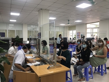 Tiếp tục tiêm vaccine ngừa COVID-19 cho 200 cán bộ, nhân viên tổ chức PCPNN tại TP.HCM