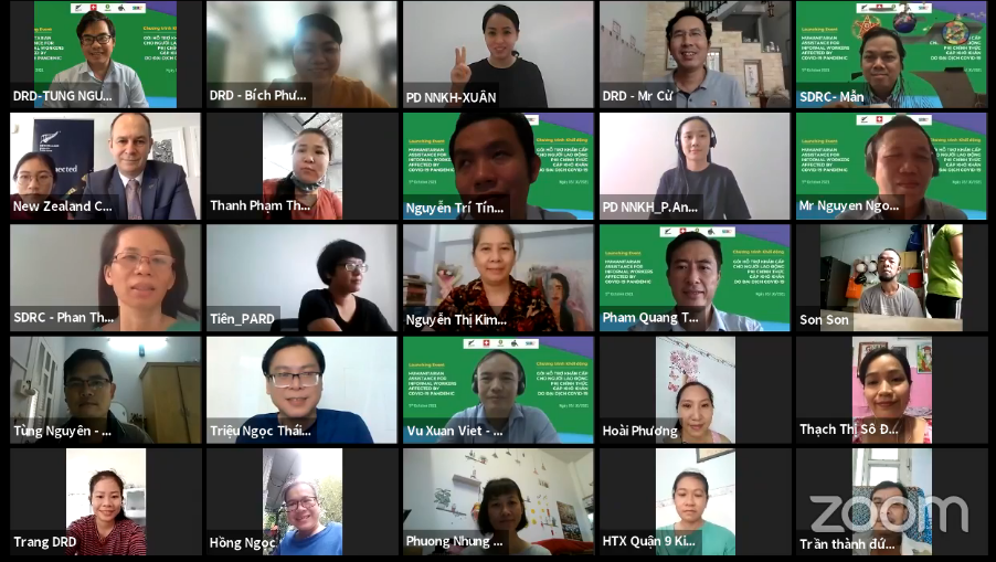 Oxfam công bố gói hỗ trợ 1,3 tỷ đồng cho người lao động di cư gặp khó khăn tại TP.HCM Oxfam công bố gói hỗ trợ 1,3 tỷ đồng cho người lao động di cư gặp khó khăn tại TP.HCM
