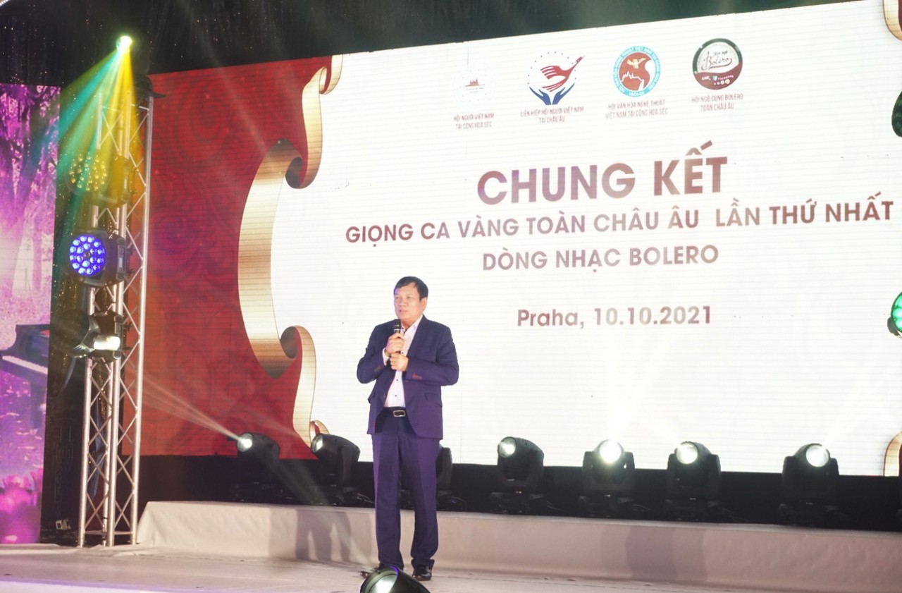 Dòng nhạc Bolero gắn kết cộng đồng người Việt tại châu Âu