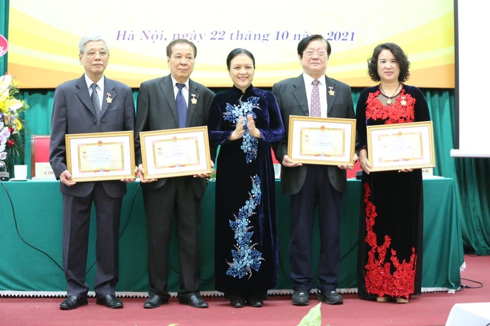 Hội hữu nghị Việt Nam - Triều Tiên tăng cường hoạt động giao lưu nhân dân hai nước trong nhiệm kỳ mới Hội hữu nghị Việt Nam - Triều Tiên tăng cường hoạt động giao lưu nhân dân hai nước trong nhiệm kỳ mới