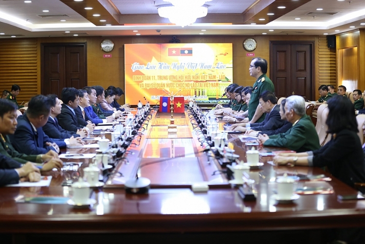 Gặp gỡ hữu nghị Việt Nam-Lào tại Binh đoàn 11: Ôn kỉ niệm, quyết tâm xây tiếp tình hữu nghị hai nước Gặp gỡ hữu nghị Việt Nam-Lào tại Binh đoàn 11: Ôn kỉ niệm, quyết tâm xây tiếp tình hữu nghị hai nước