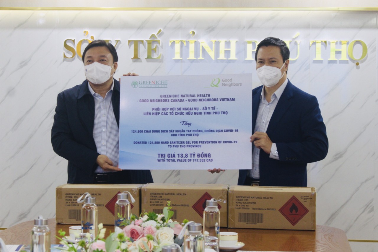 GNI hỗ trợ 128.400 chai dung dịch sát khuẩn tay cho tỉnh Phú Thọ GNI hỗ trợ 128.400 chai dung dịch sát khuẩn tay cho tỉnh Phú Thọ