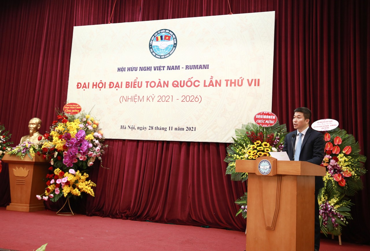 Ông Hồ Quang Lợi được bầu làm Chủ tịch Hội Hữu nghị Việt Nam-Rumani nhiệm kỳ 2021-2026 Ông Hồ Quang Lợi được bầu làm Chủ tịch Hội Hữu nghị Việt Nam-Rumani nhiệm kỳ 2021-2026